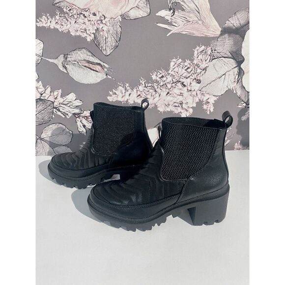 Kellparker Mia Women's Solid Slip On Chelsea Ankle Boots Black - Picture 11 of 11